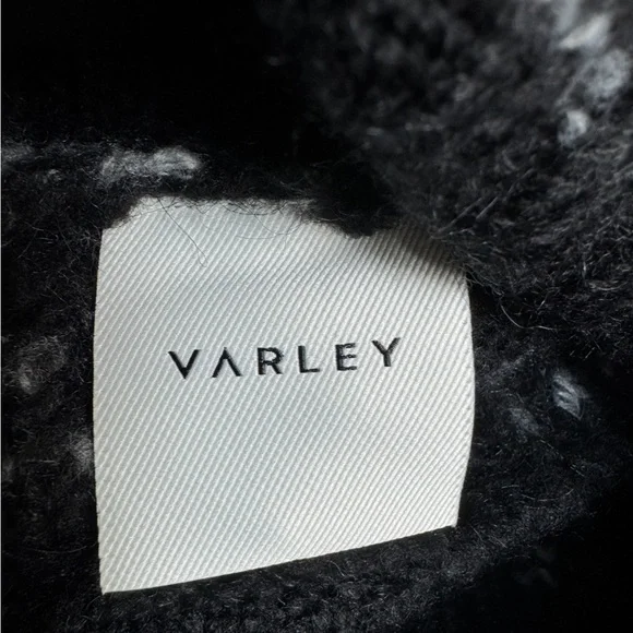 Varley Marlena Dalmatian Knit Sweater Small runs big NWT